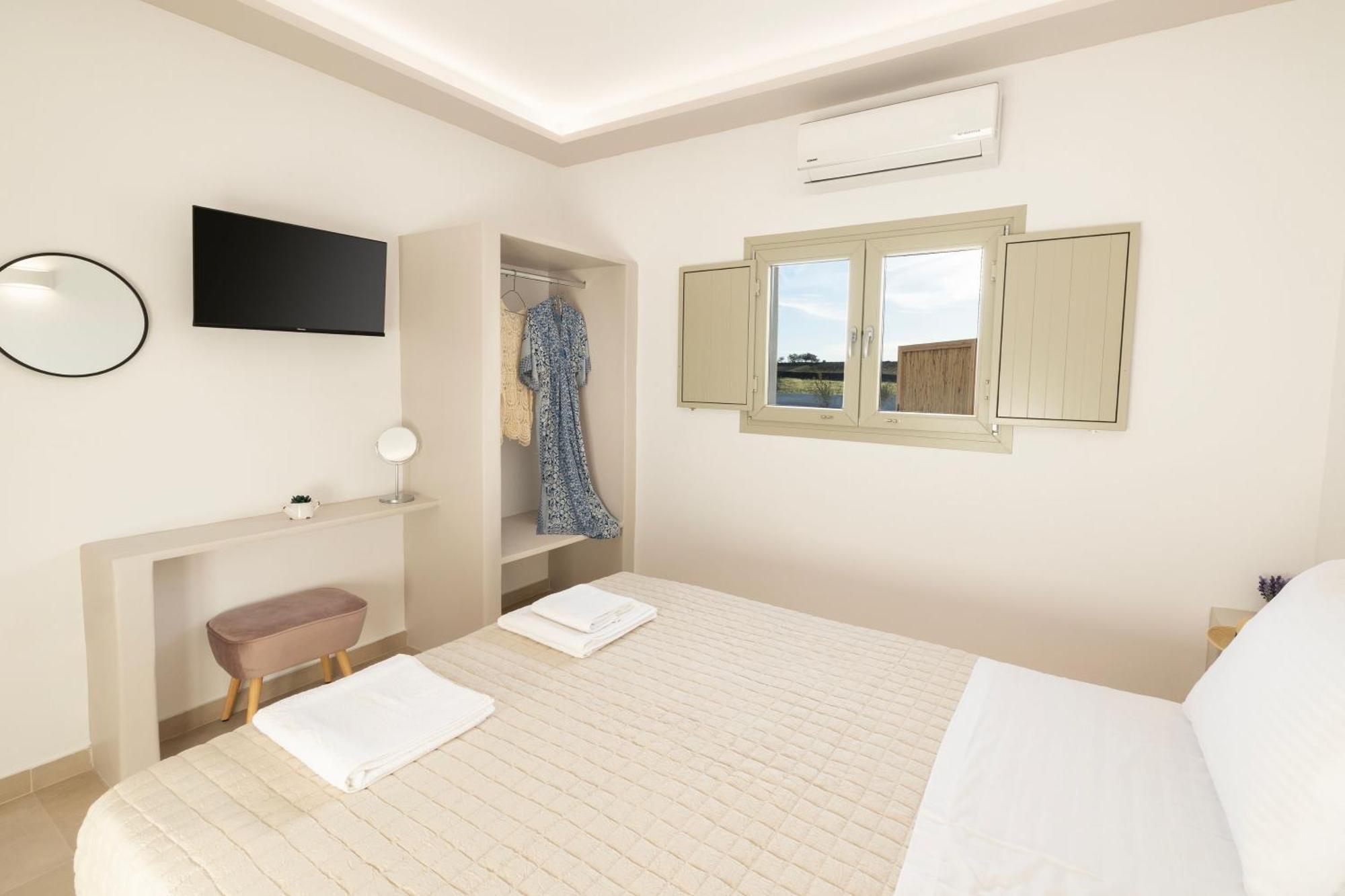 Windmillside Luxury Villas Emporio  外观 照片