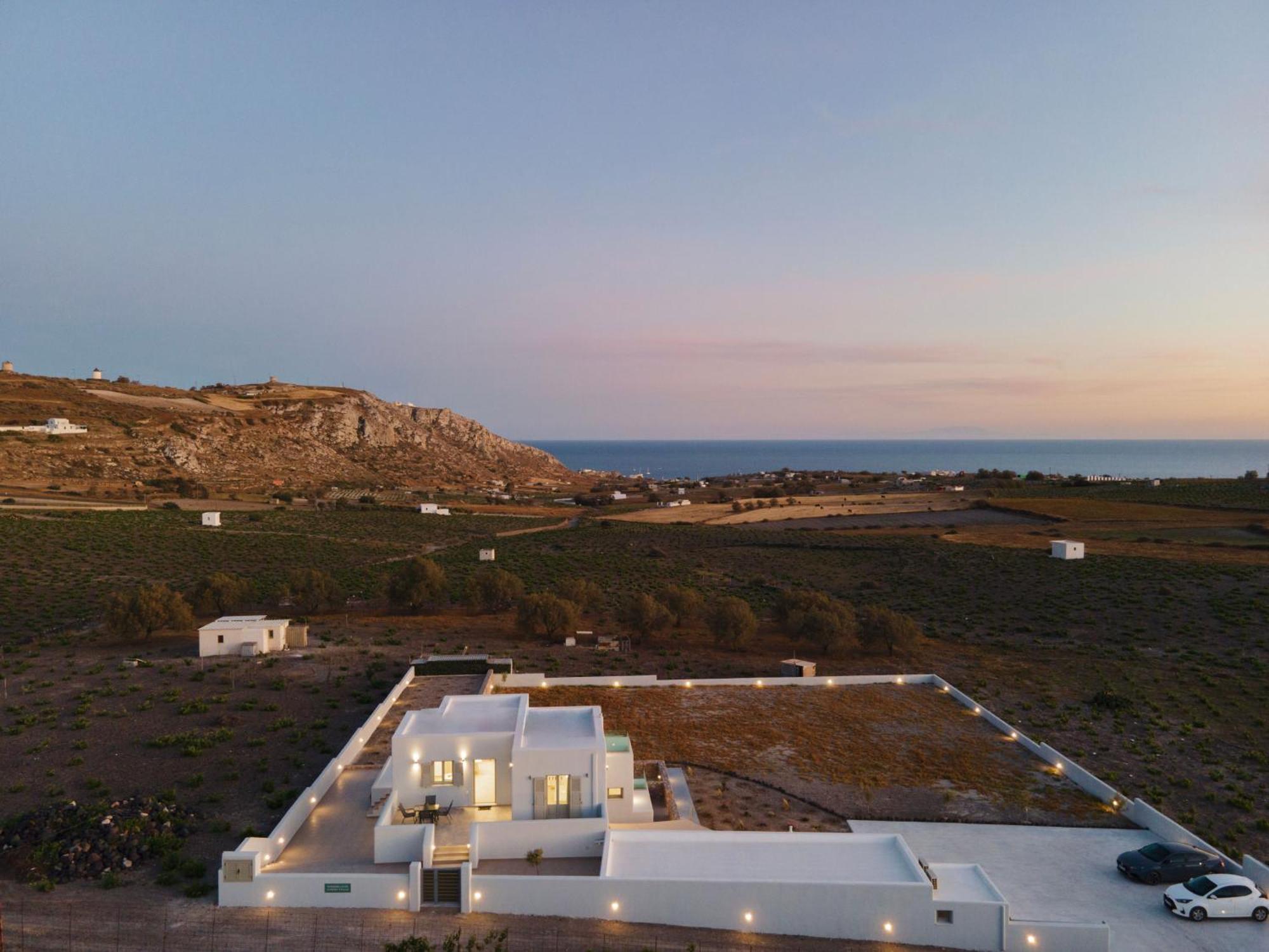 Windmillside Luxury Villas Emporio  外观 照片